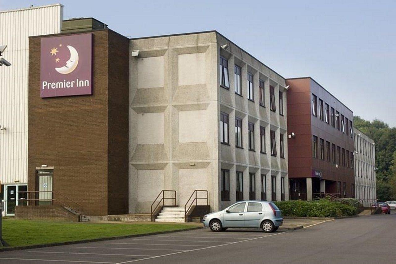 Premier Inn Cardiff Roath Exterior photo